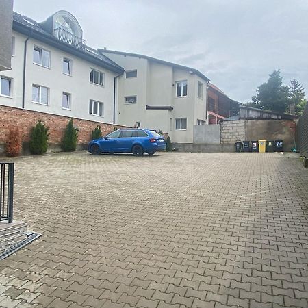 Pension Mora Cluj-Napoca Exterior photo